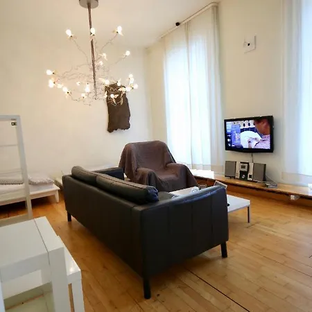 Moderne Studio Apartments Und 4 Zimmer Wohnungen In Oberhausen, Ideal Fuer Geschaeftsreisende Und Monteure Oberhausen  Exterior photo