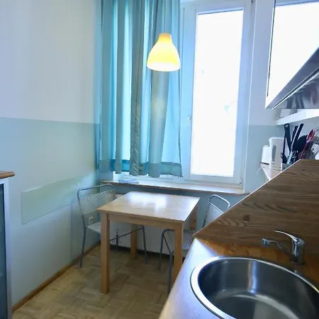 Moderne Studio Apartments Und 4 Zimmer Wohnungen In Oberhausen, Ideal Fuer Geschaeftsreisende Und Monteure Oberhausen  Exterior photo